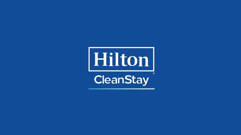 Hilton Garden Inn Midtown Tulsa Exterior foto